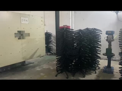 高品質の700mmの銀ナイロンオフィスチェア 腰筋の支えとキャスター