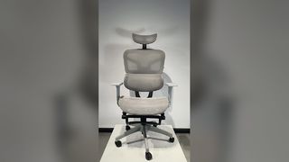 人間工学に基づいた究極の快適さとサポートを備えたオフィスチェア