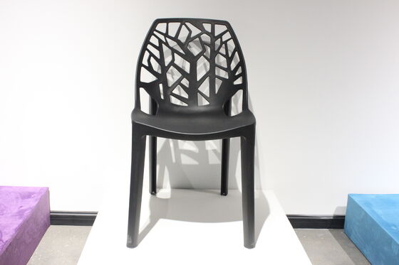 よい価格 洗浄が簡単 現代のプラスチック椅子 現代のエルゴノミックな座席 理想的な カフェテリア ラウンジ 会議室 オンライン